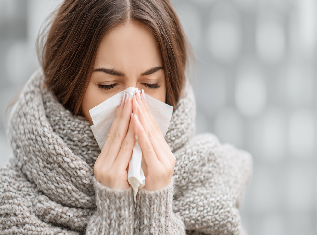 Простуда - это общее название для ряда вирусных инфекций верхних дыхательных путей.